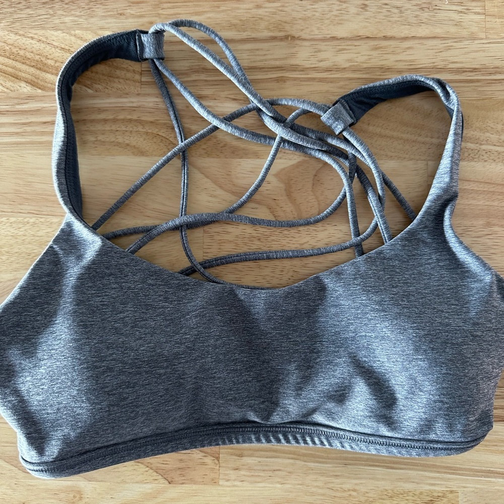 Lululemon sports bra